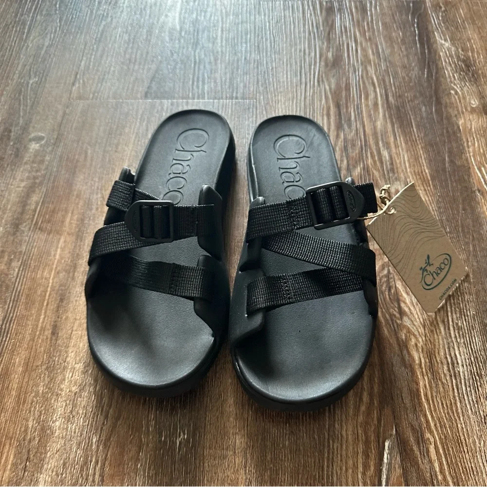 Chaco Kid’s Chillos Sport Black Sandals! Size 5
